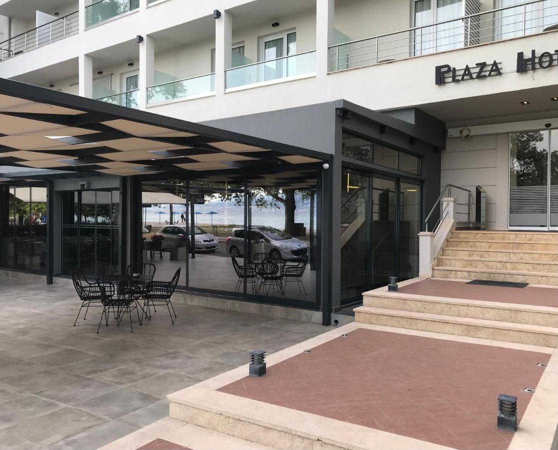 Plaza Hotel Nafpaktos エクステリア 写真
