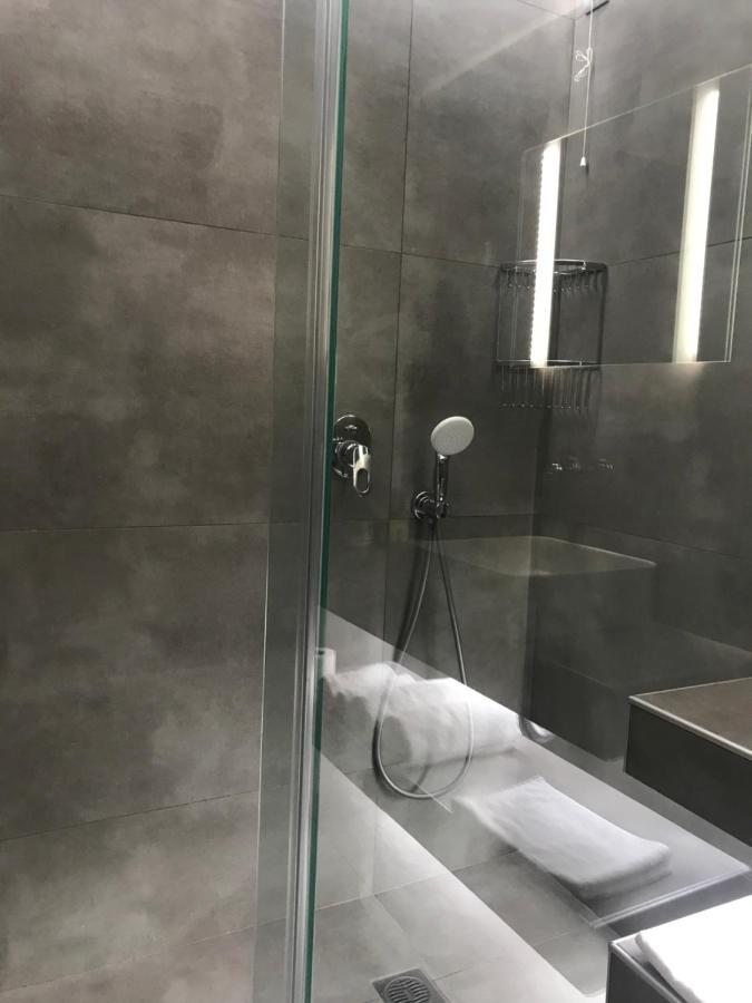 Plaza Hotel Nafpaktos エクステリア 写真