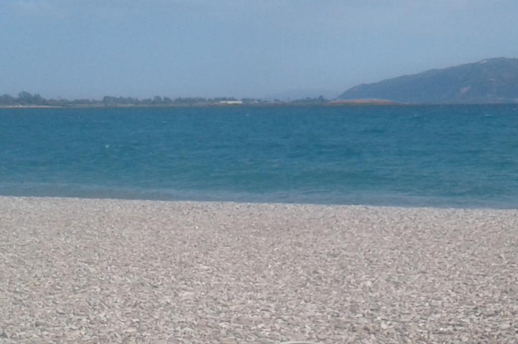 Plaza Hotel Nafpaktos エクステリア 写真